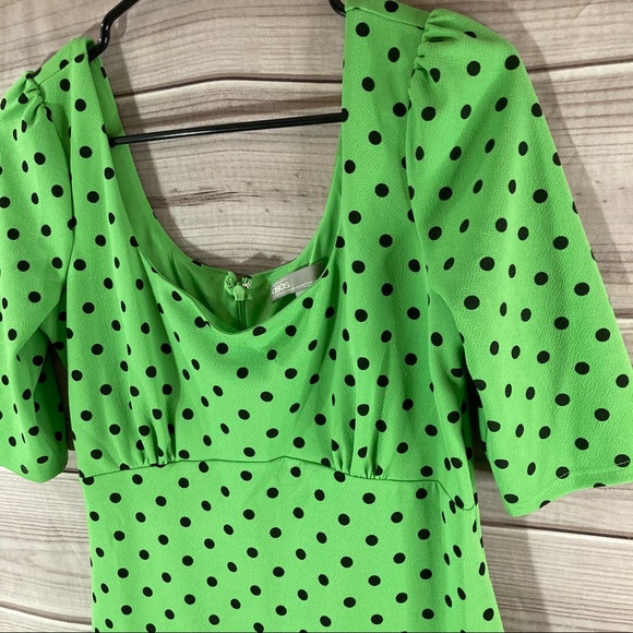 ASOS Green Polka Dot Mini Dress With Pep Hem - Picture 5 of 10